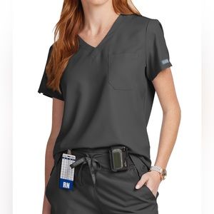 Pewter grey size medium scrub set